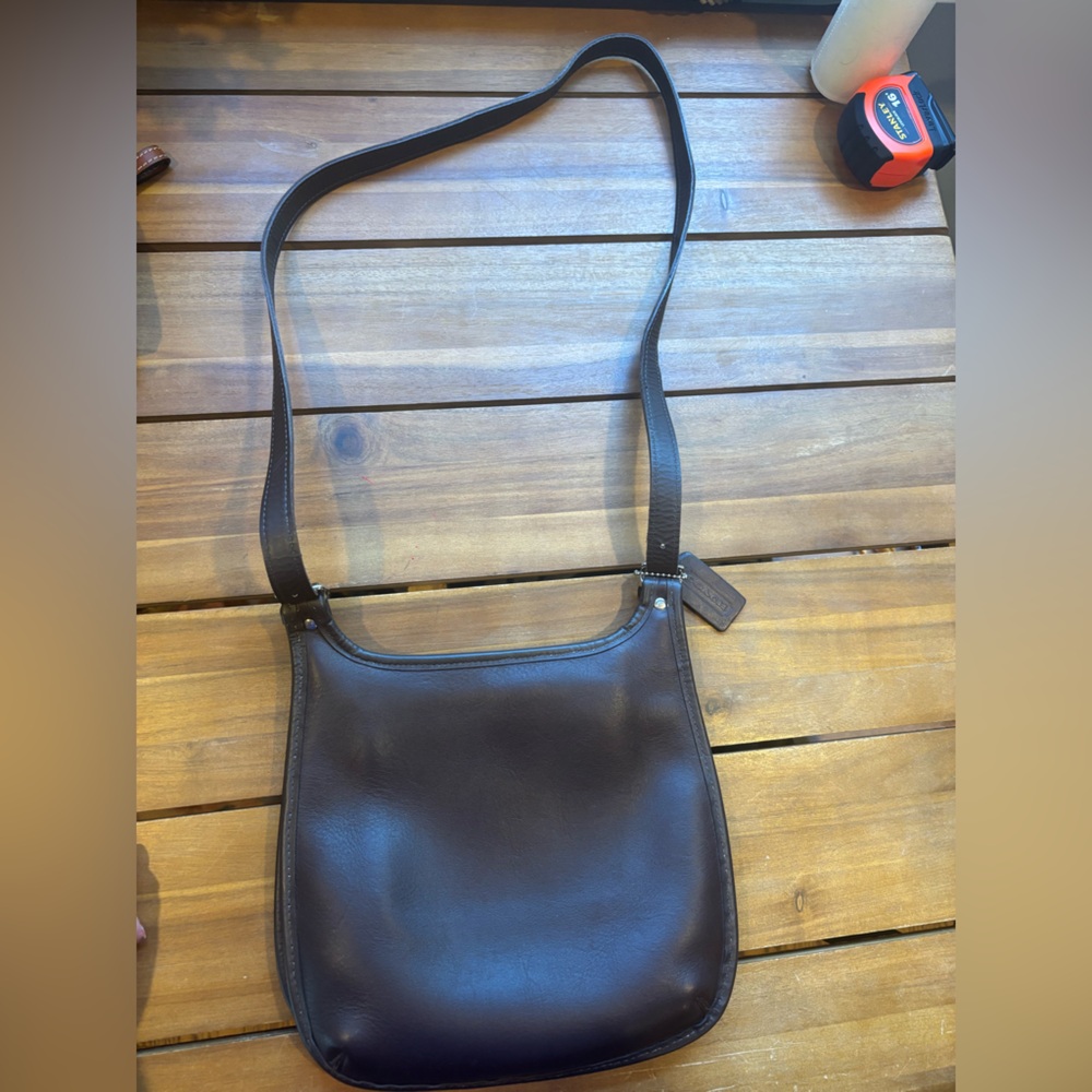 Dark Brown Leather Vintage Coach Crossbody Bag Silver Hardware - Picture 2 of 7